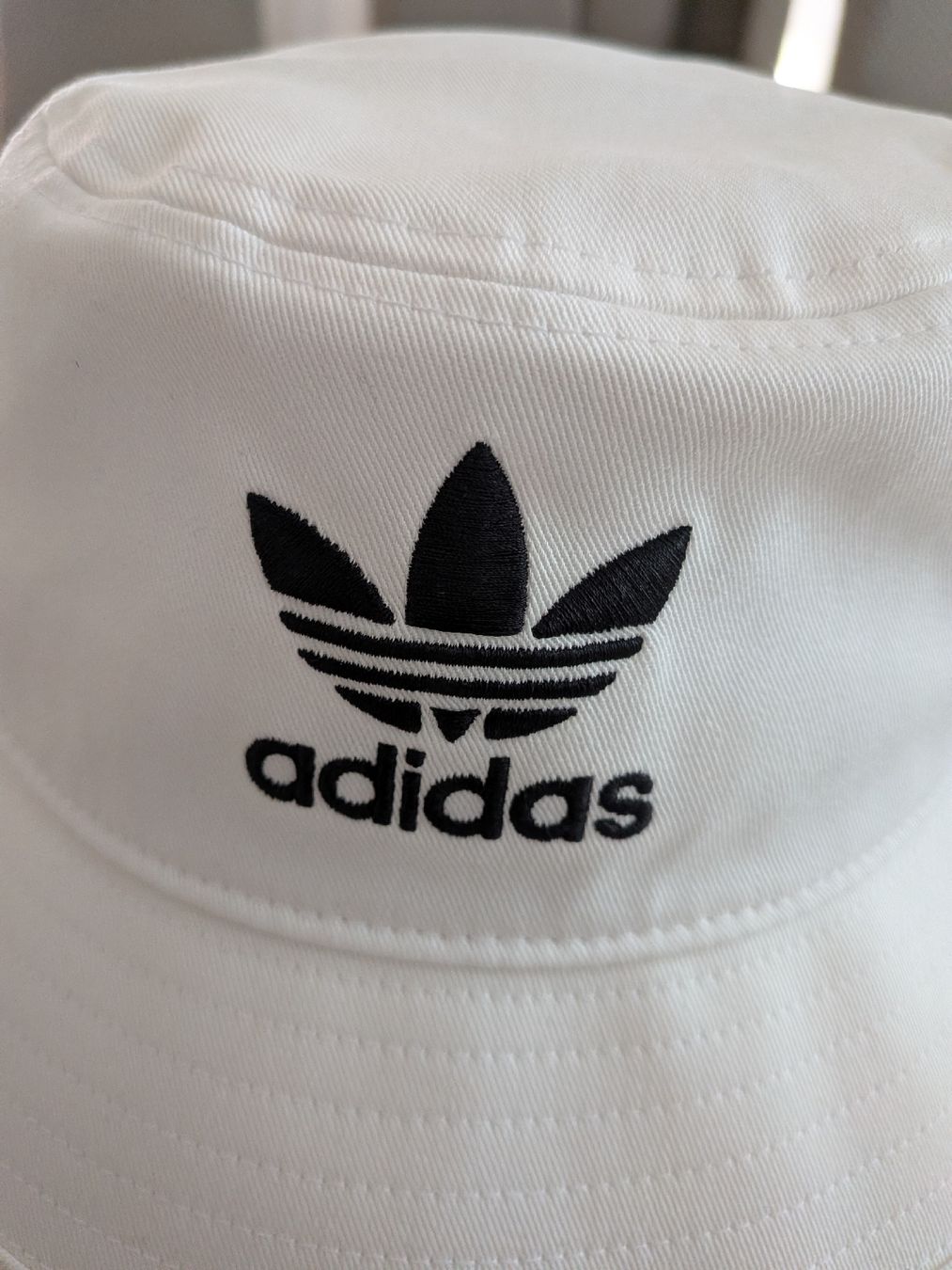 Adidas Hüte, Mützen & Caps: Bucket Hat Adidas – Neu (gemäss Beschreibung) aus St.Gallen von Sangalliesi 1
