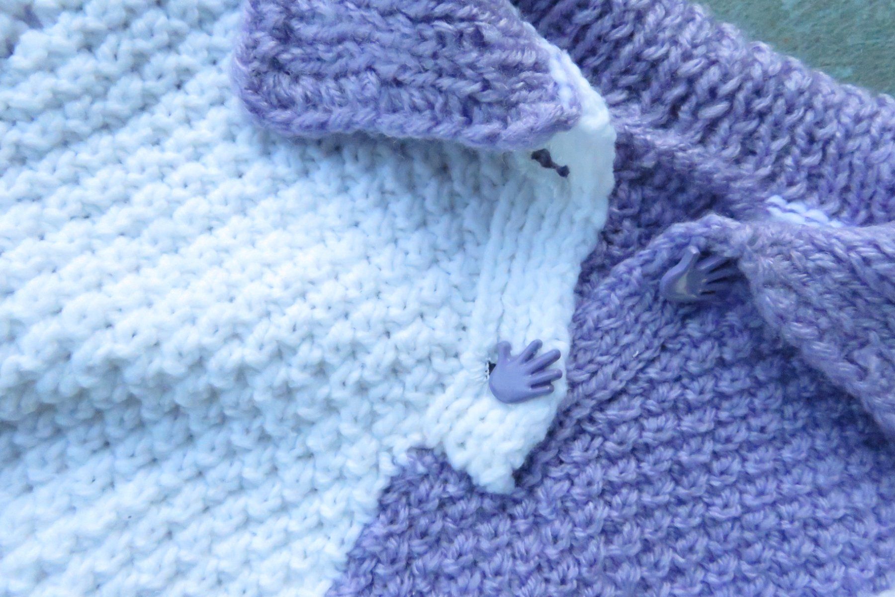 Lotti & Set di vestiti: Veloursstrampler + Pullover Grösse 62 – Usato da Wil ZH venduto da Tamagy 1