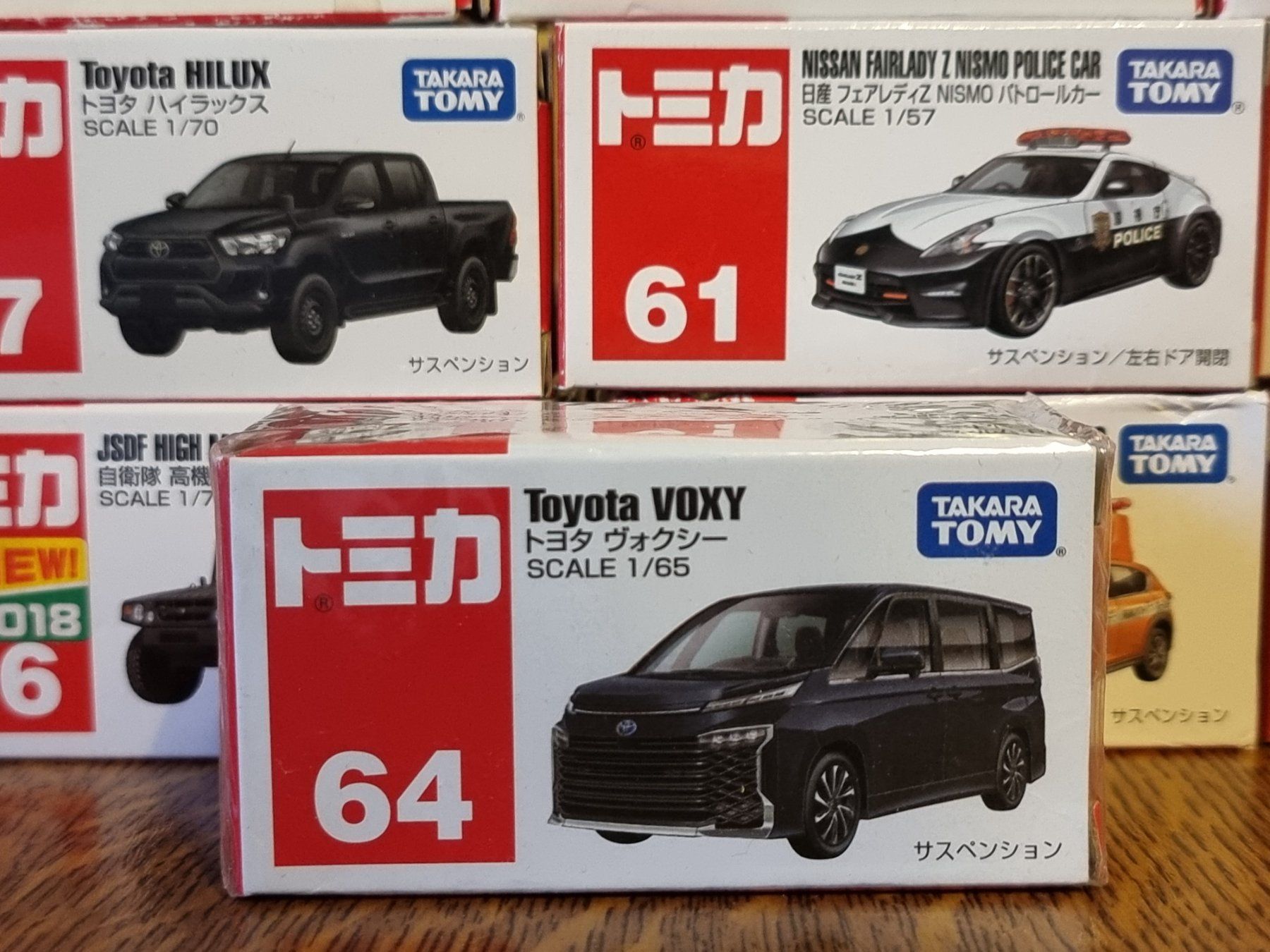 Modellautos: Tomica #64 Toyota Voxy – Gebraucht aus Chateau d'Oex von sam_58r2