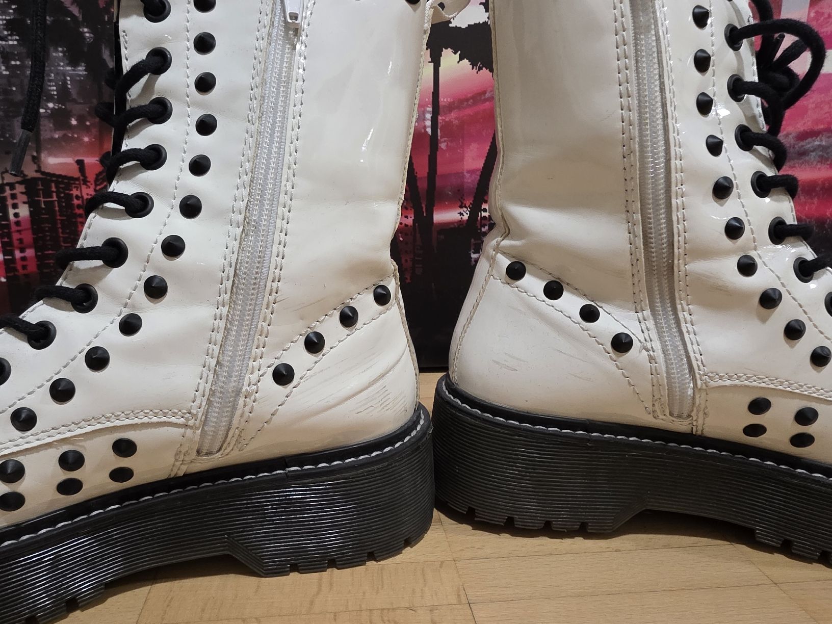 Scarpe da donna: Stiefel Grösse 37 mit Nieten – Usato da St. Gallen venduto da Shelly__x3 5