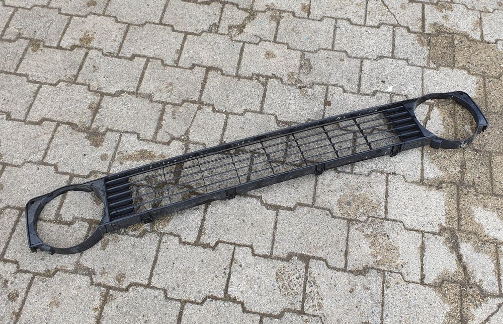 Calandre FARMTRAC Sans Feux, FT BLEU, Pièce Neuve LS Mtron, ABG830 A1830522/LG5035