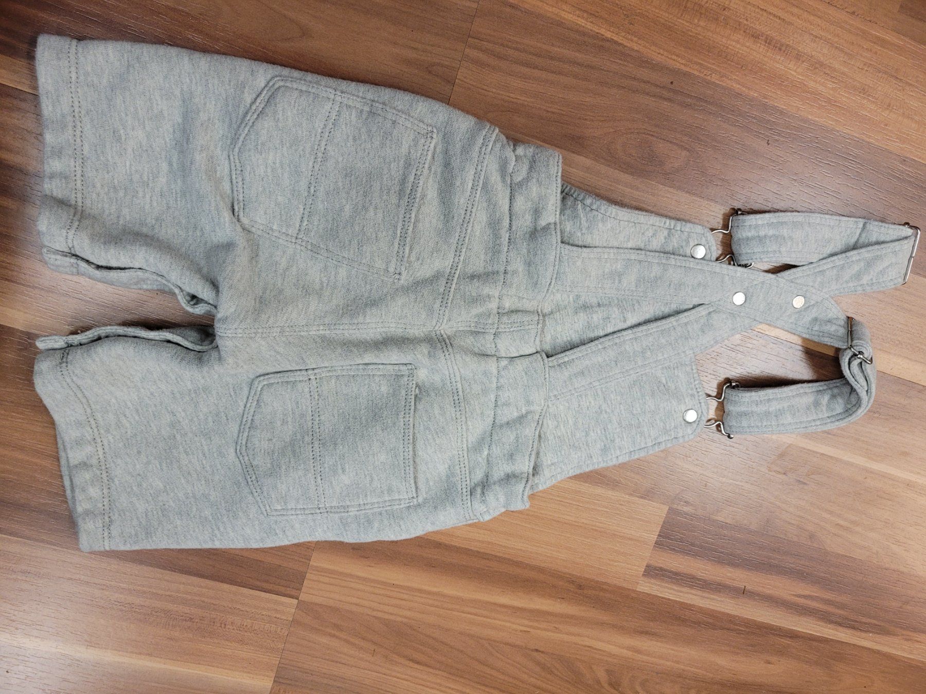 Pantaloni: kurze Latzhose Diesel gr 74 B30 – Usato da Schwarzenburg venduto da Flamingo07 1