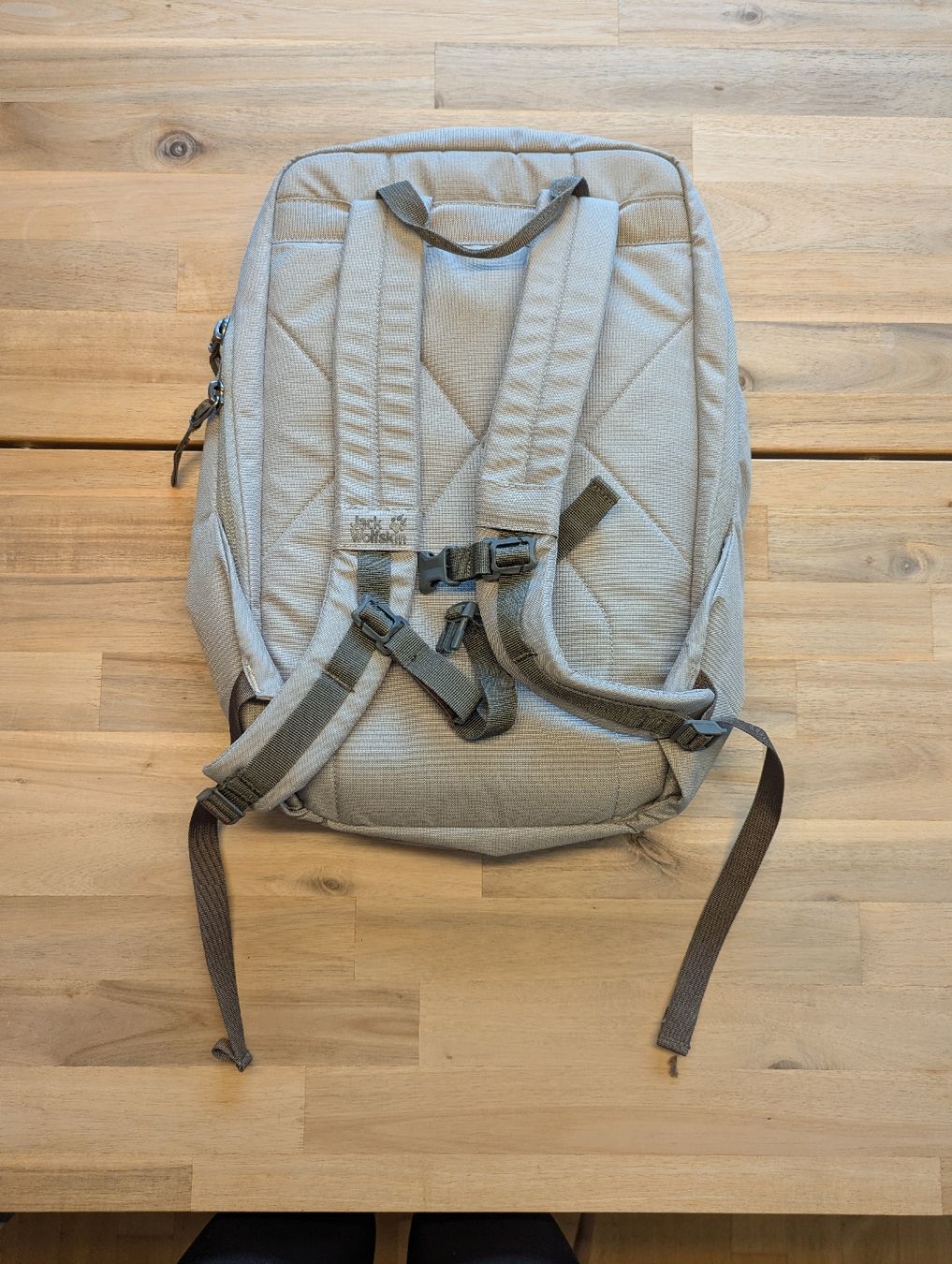 Jack Wolfskin Zaini: Jack Wolfskin Rucksack, neuwertig – Nuovo (secondo la descrizione) da Winterthur venduto da cinmyr 1