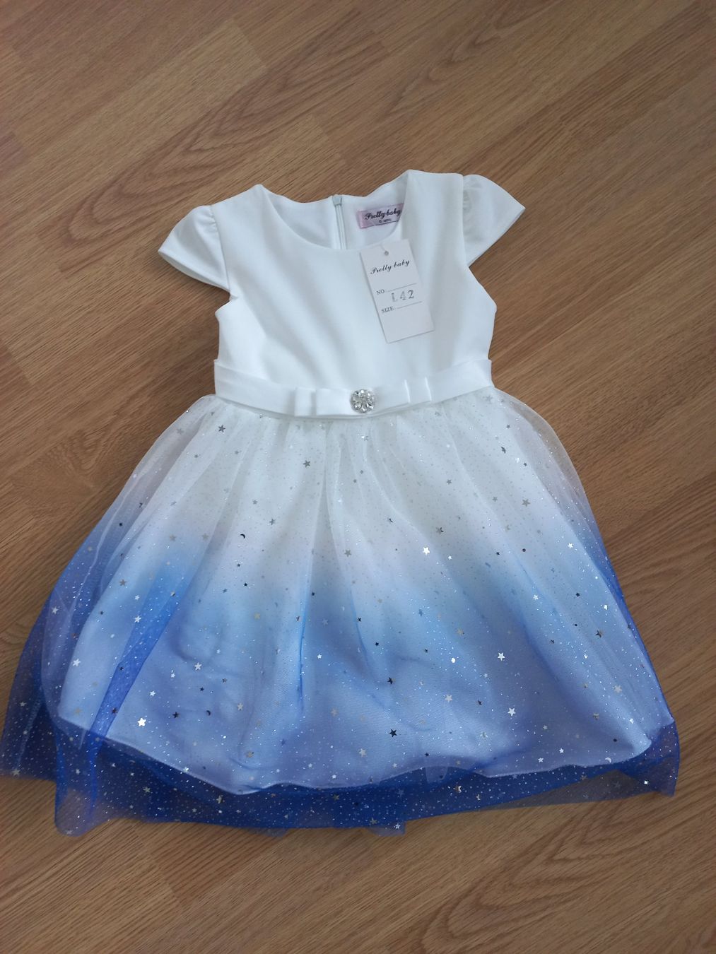Kleider & Röcke: elegantes Kleid für Mädchen – Neu und originalverpackt aus Langnau am Albis von kit_l9h5