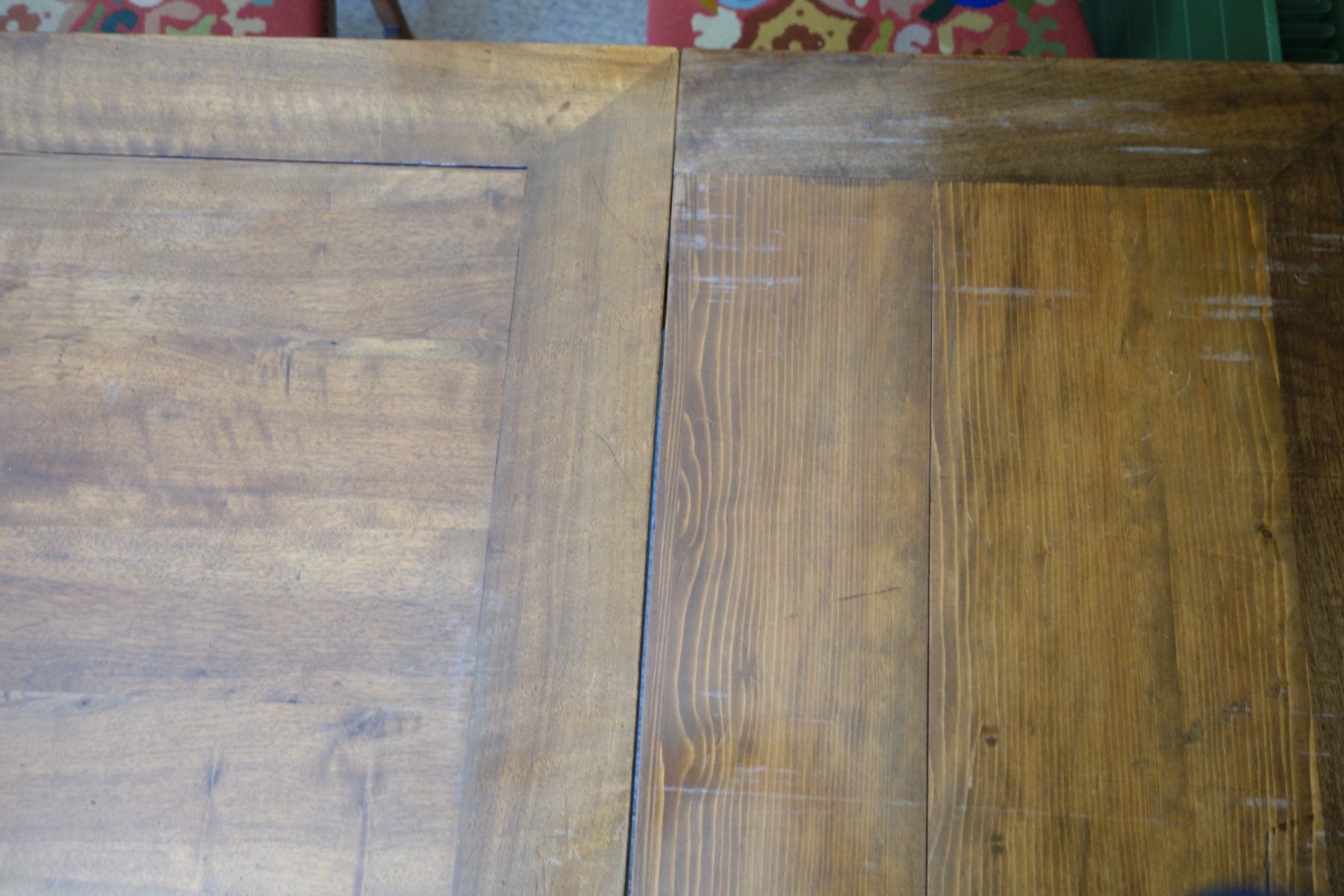 Set di tavolo e panche: Antiker Tisch mit 6 Stühlen Biedermeier – Usato da Biel/Bienne venduto da Rothar 4