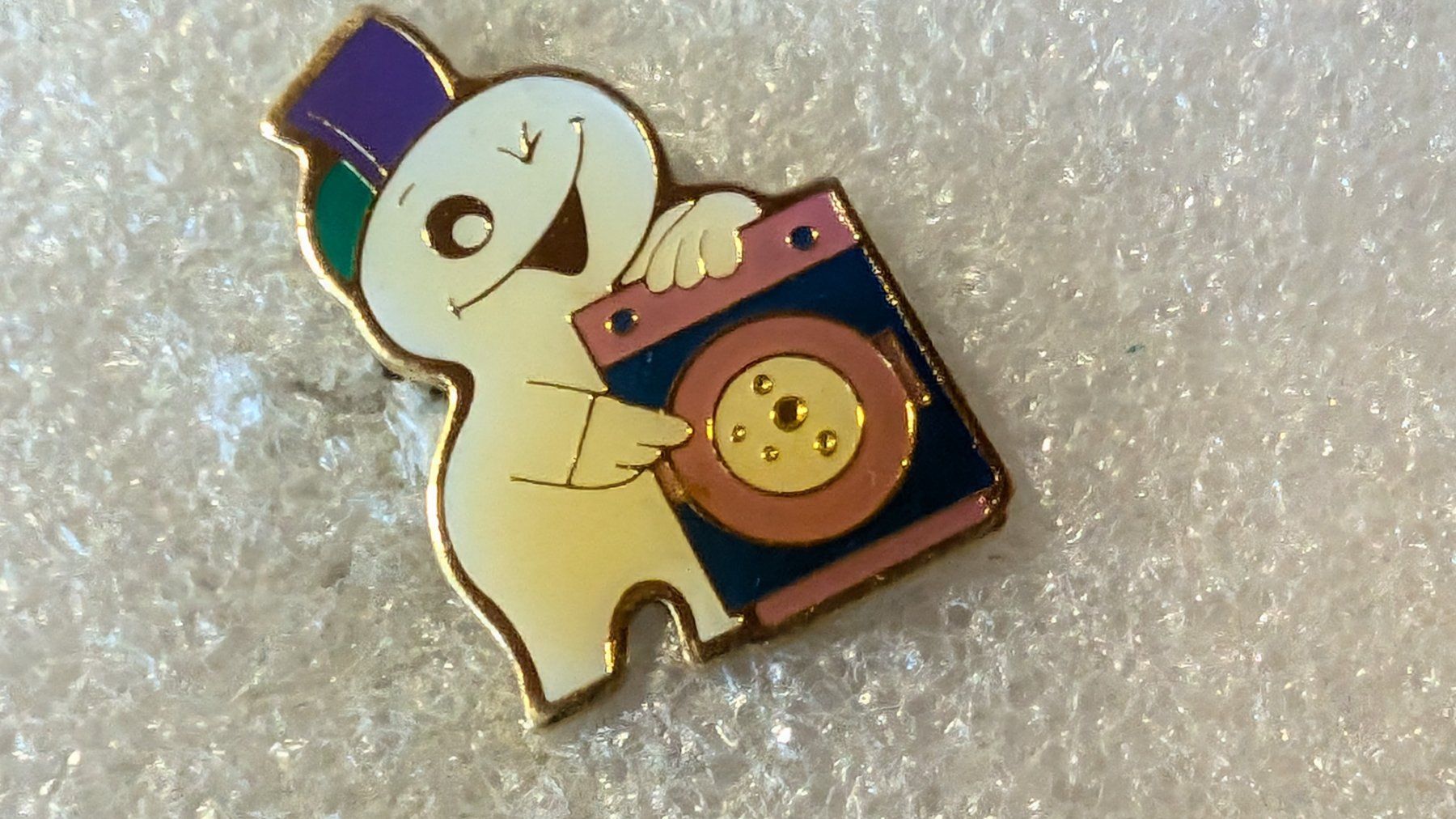 Placchette & Badge: Ansteckpin 228: Maga Bio – Usato da Oppligen venduto da Pin-Fall-Shop