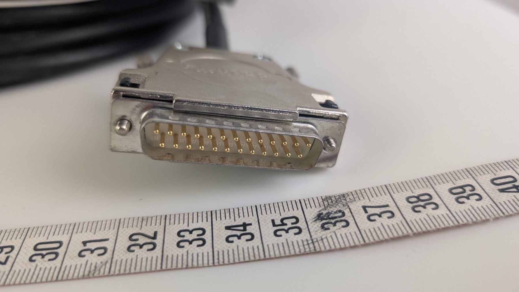 Cavi: FMK3G, D-SUB Kabel – Usato da Zürich venduto da axolottchen 3