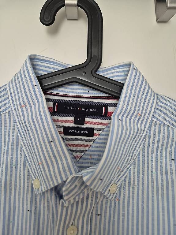 Camicie: Hemd Grösse M, Tommy Hilfiger, top Zustand – Usato da Laufen venduto da Flooorian