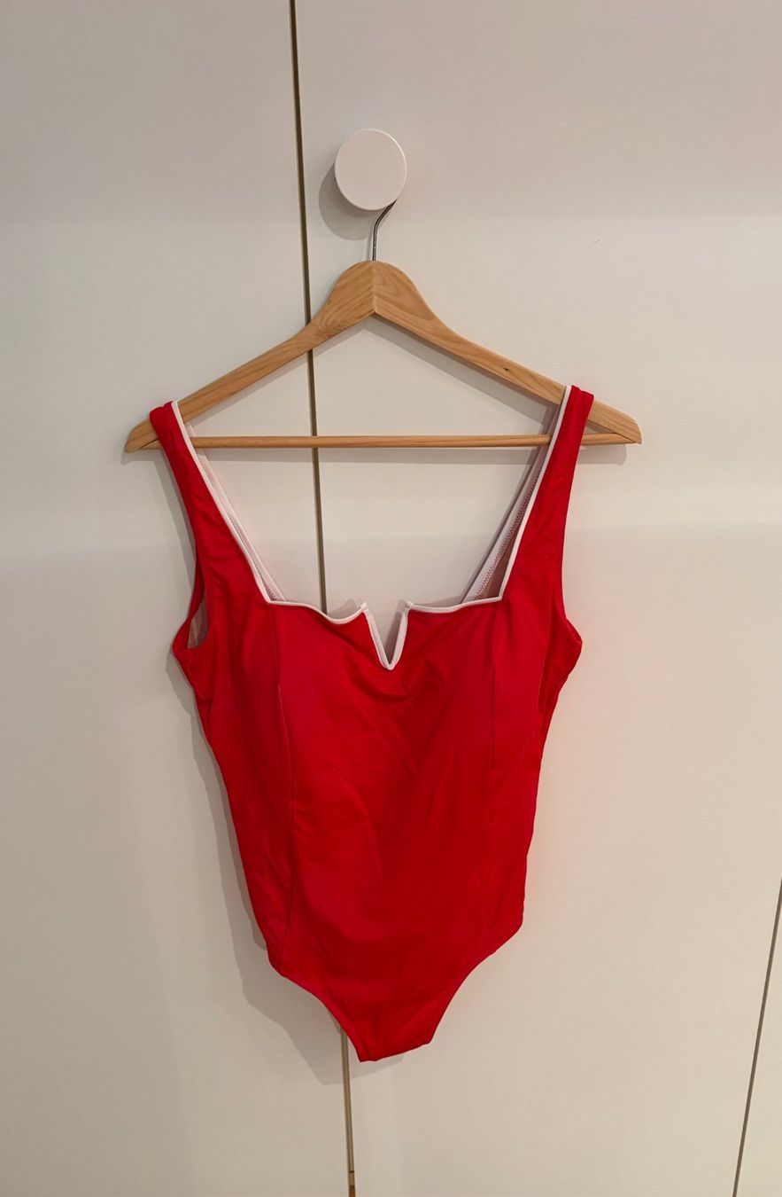 Costumi da bagno & Bikini: Badeanzug, Grösse 40, rot – Usato da Urdorf venduto da Kandis02