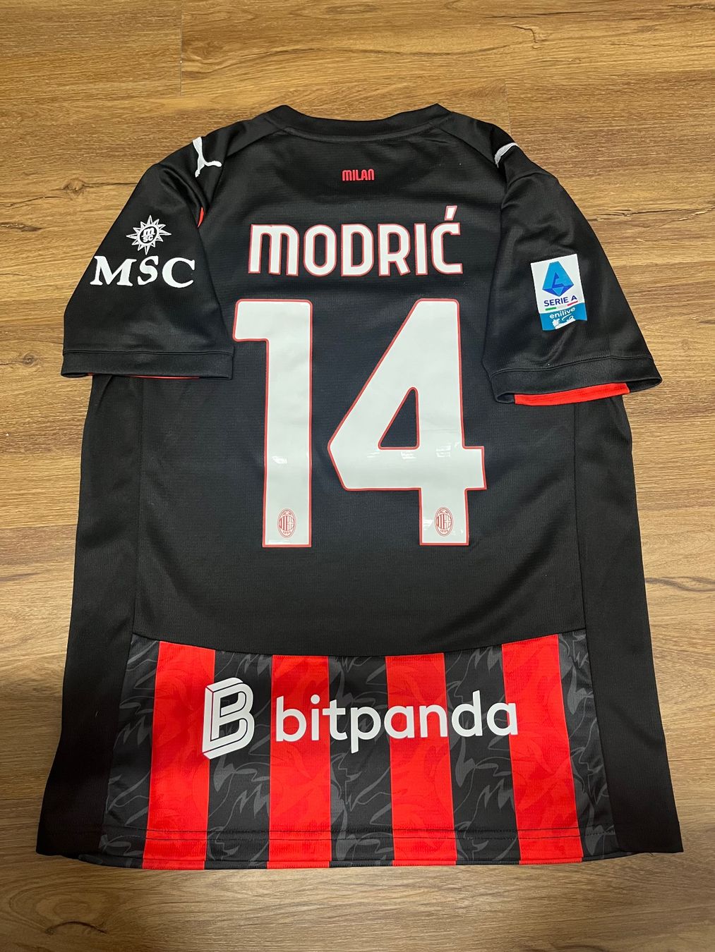 Puma Canottiere & Pantaloni: Ac Milan Trikot 25/26 - #14 Modric – Usato da Sursee venduto da dok_bz9b 2