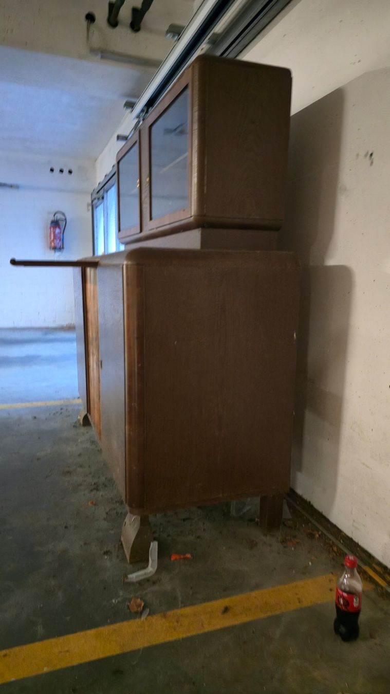 Credenze: Art-Déco Buffet / Kredenz mit Vitrinenaufsatz & Steinplatte – Usato da Melchnau venduto da Andy_198807 1