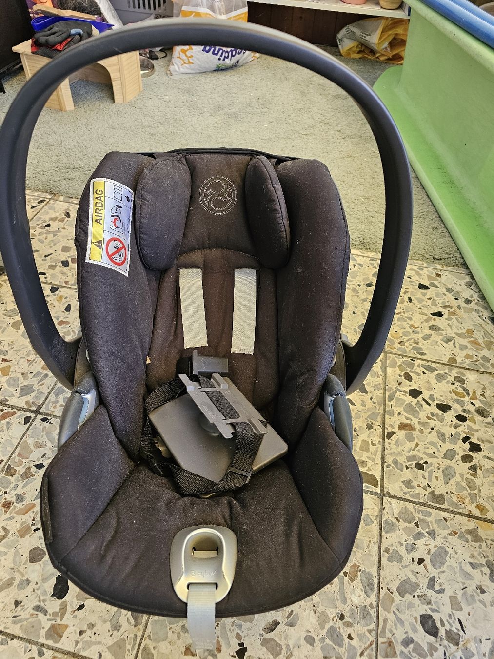 Cybex Seggiolini per auto: Cybex Babyschale Cloud Z i-Size schwarz inkl. cloud Basis – Usato da Oberwil BL venduto da 007re 4