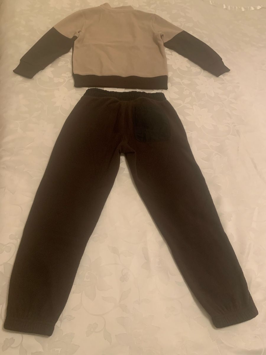 C&A Lotti & Set di vestiti: Trainer set – Usato da Basel venduto da Pardesi84 1
