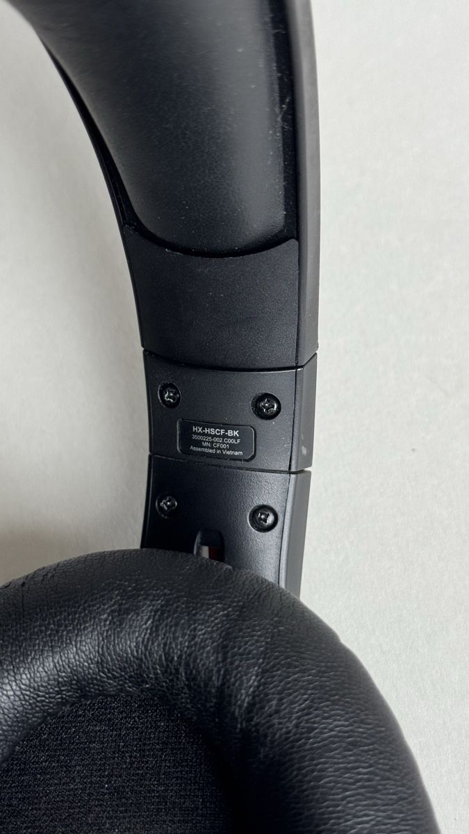 Hyperx Cuffie: HyperX Cloud Flight Wireless Gaming Headset (Ungetestet) – Usato da Rümlang venduto da vla_9g7d 5
