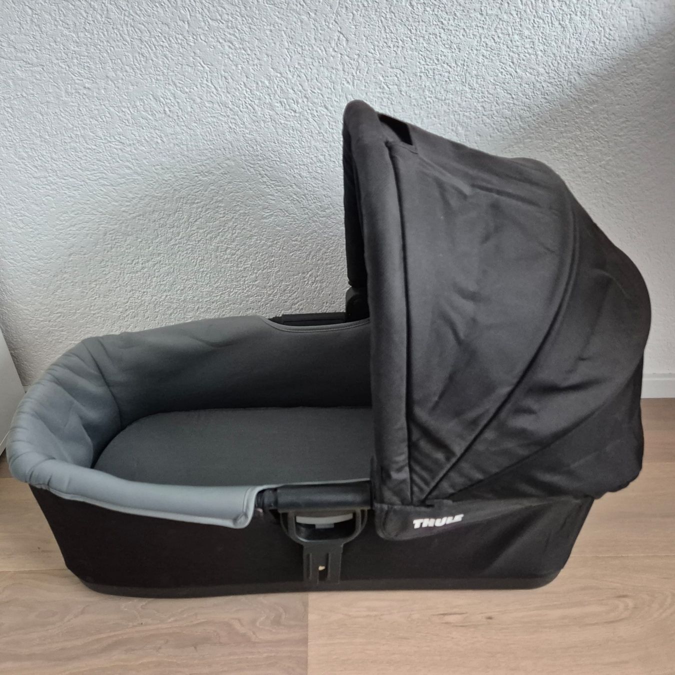 Thule Carrozzine: Thule Babywanne, Urban Glide 2 – Usato da Neunkirch venduto da SchopferC