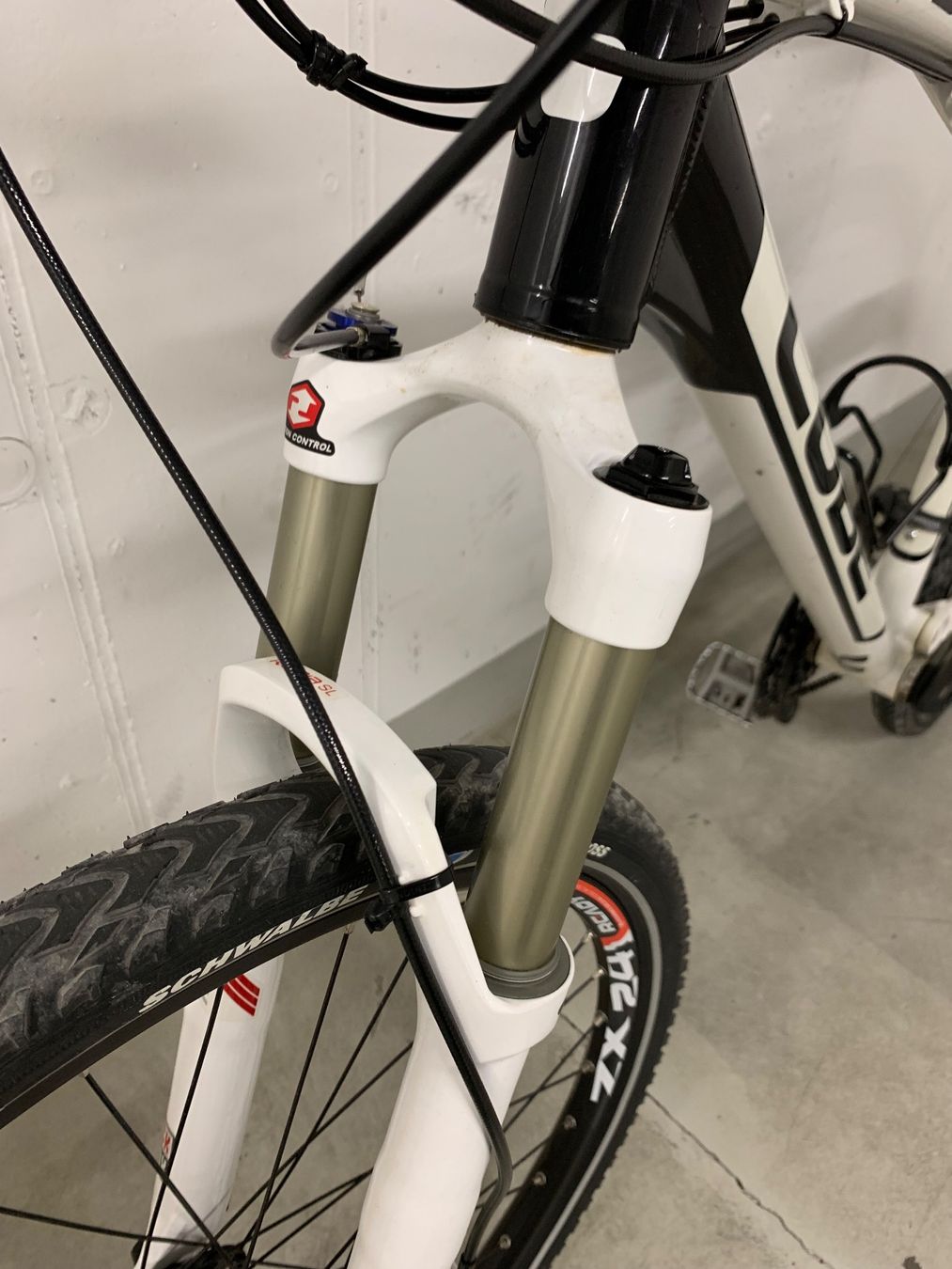 Cube Velos: CUBE AMS 100 Fully Mountenbike – Gebraucht aus Igis von Andrea01022 5