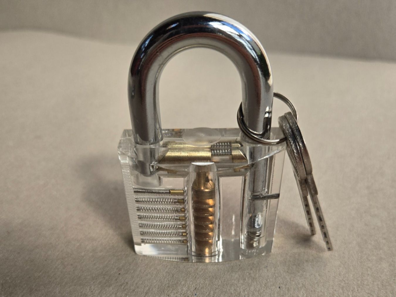 Lucchetti: Lockpicking Übungsschloss transparent inkl. 2 Schlüssel – Nuovo (secondo la descrizione) da Hunzenschwil venduto da Fluz 1