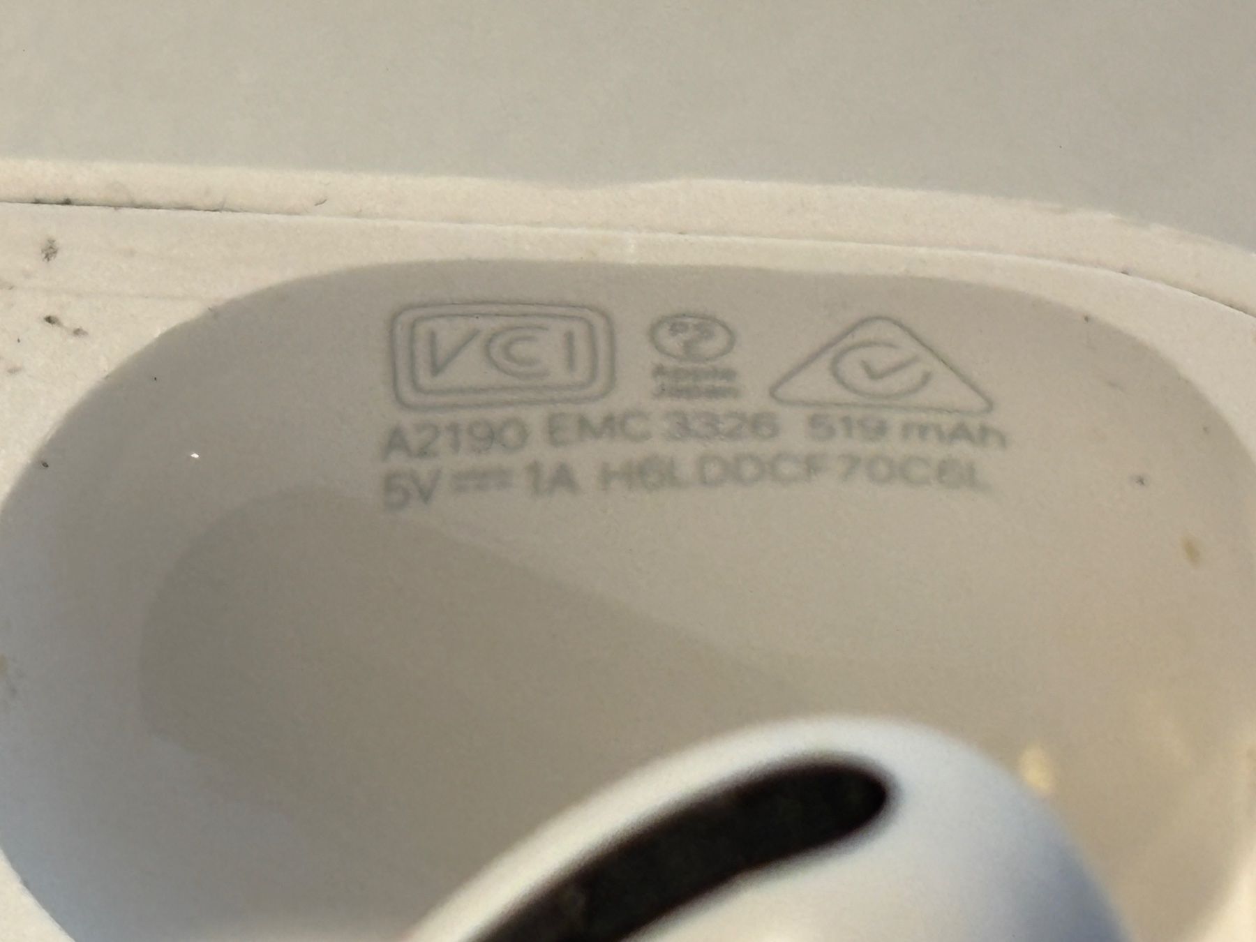 Apple Cuffie: APPLE AirPods Pro, Gen 1, Modell A2190 – Difettoso da Stäfa venduto da theswissguy_mm 4