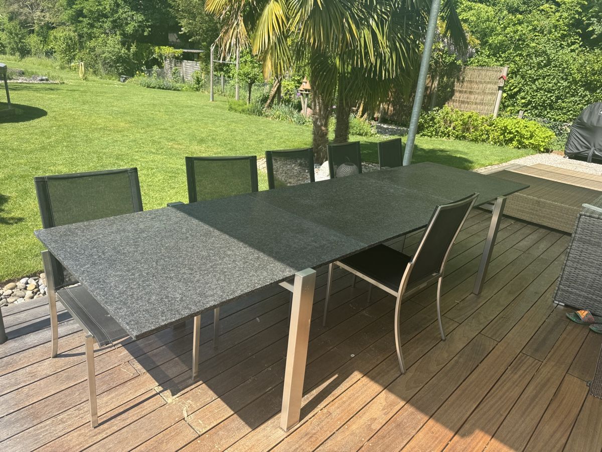 Tavoli: Gartentisch Granit massiv 320 x 90  – Usato da Mörigen venduto da Kummer1