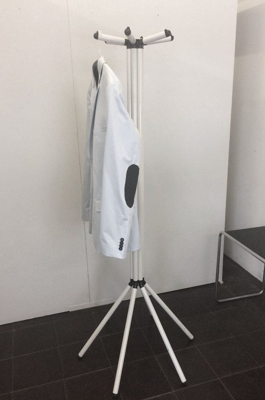 Guardaroba: Garderobe, Stehgarderobe , Sixties, Italien – Usato da Zürich venduto da RudiRock 2