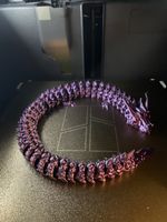 Beweglicher 3D-Druck Drache schwarz-violett 45 cm