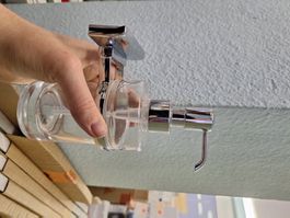 Neuwertiger Seifenspender für Badezimmer oder Küche!