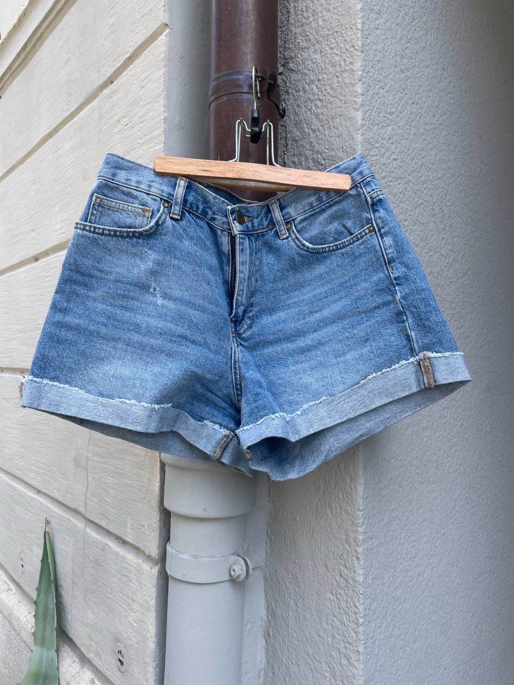 Zara Jeans: Denim shorts – Usato da Zürich venduto da Chiara.la