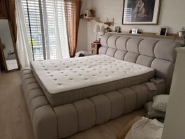 Bett 180x200