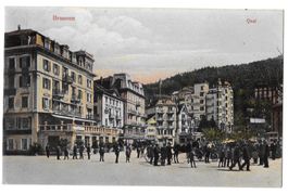 Brunnen Quai sehr belebt
