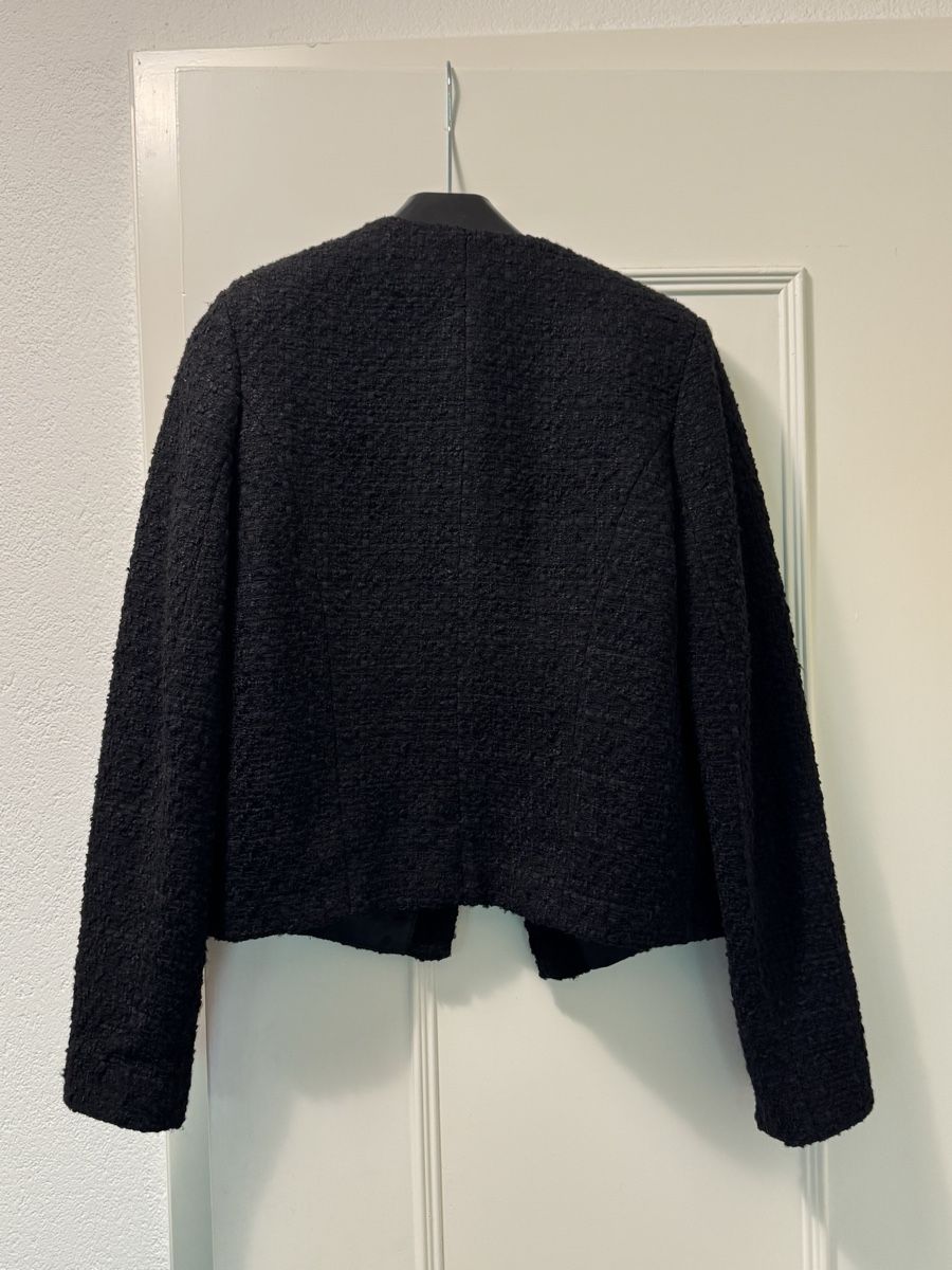 Giacche: Black Size xs Gold Buttons – Usato da Zürich venduto da Anastasiya_g 5