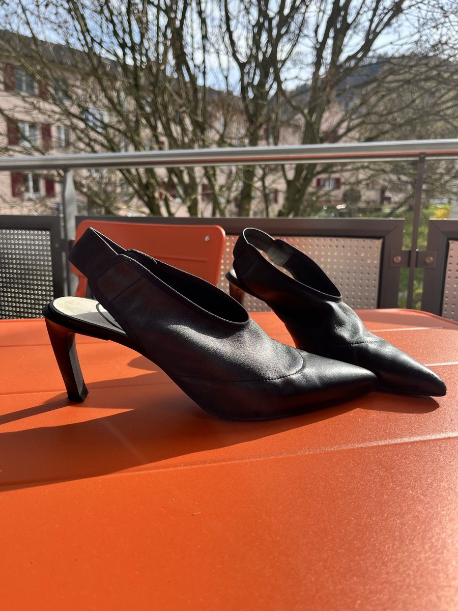 Scarpe da donna: Bimba Y Lola black heels/ pumps – Usato da Zürich venduto da kse_jw8w