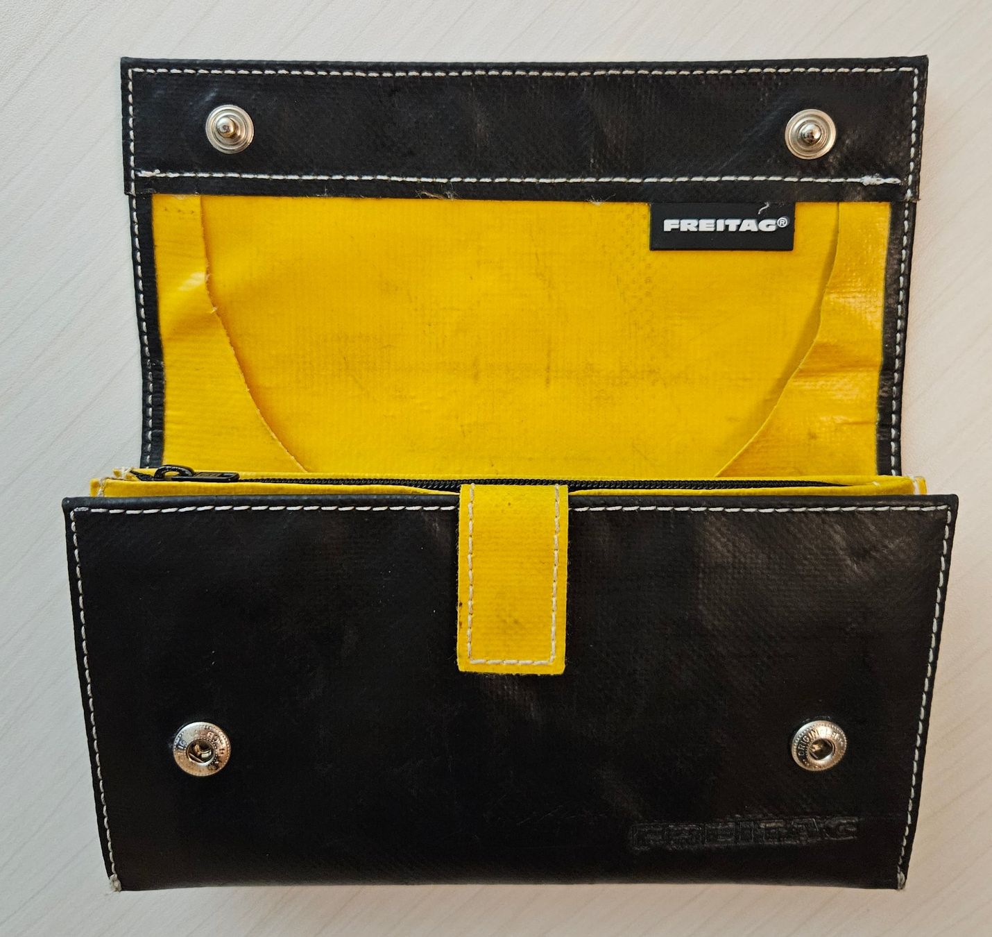 Freitag Brieftaschen: Freitag F59 Samantha – Gebraucht aus Biel/Bienne von 8r3ucHt 5