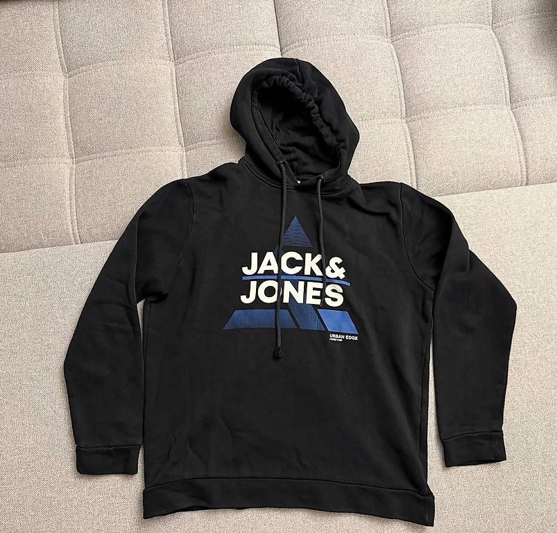 Pullover & Sweatshirts: Hoodie Jack & Jones Gr. 176 – Gebraucht aus Winterthur von M.P.1972