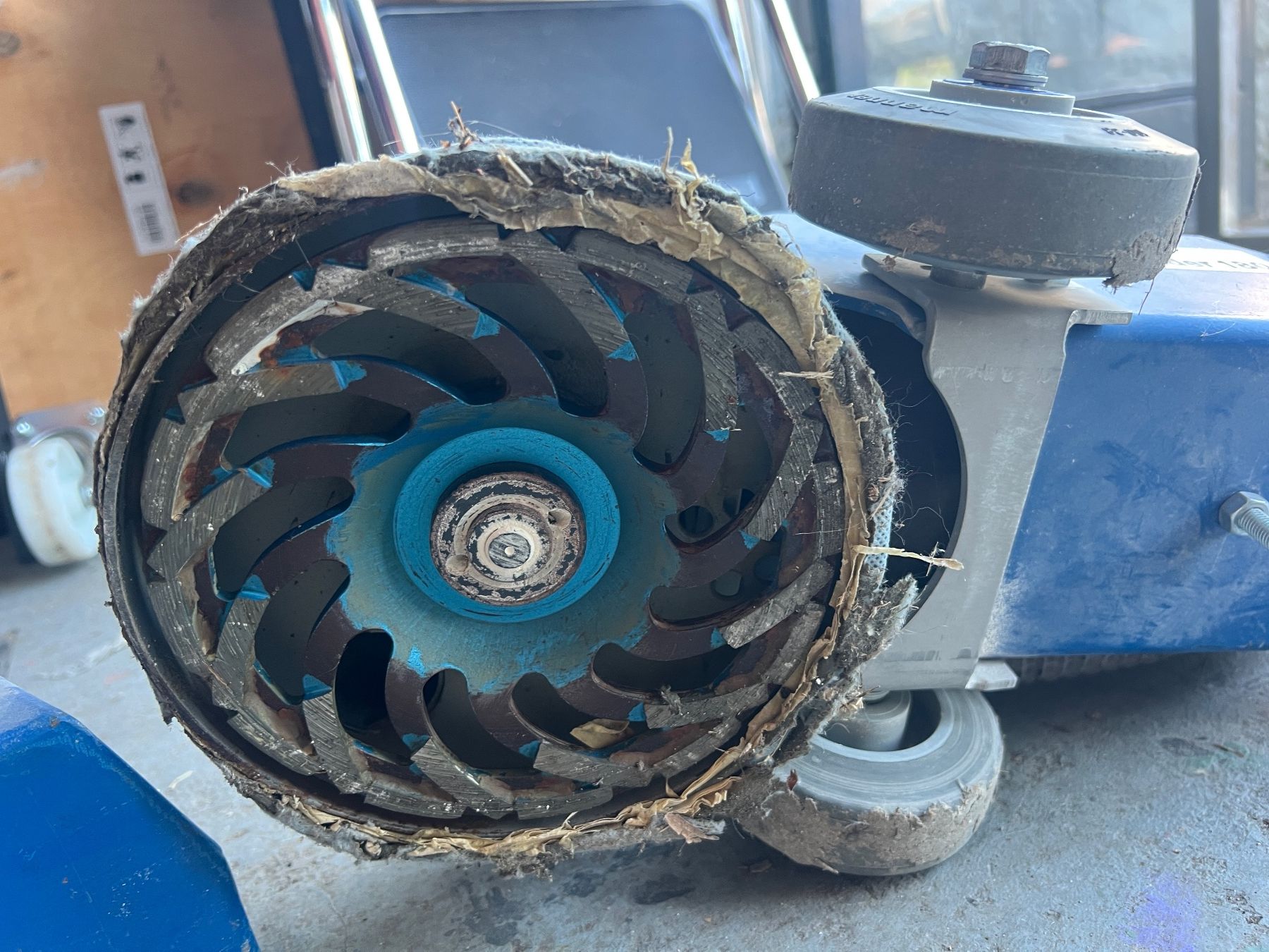 Smerigliatrici & Lucidatrici: Floor Grinder 180 Bodenschleifmaschine – Usato da Egg b. Zürich venduto da SwissTradingAgency 6