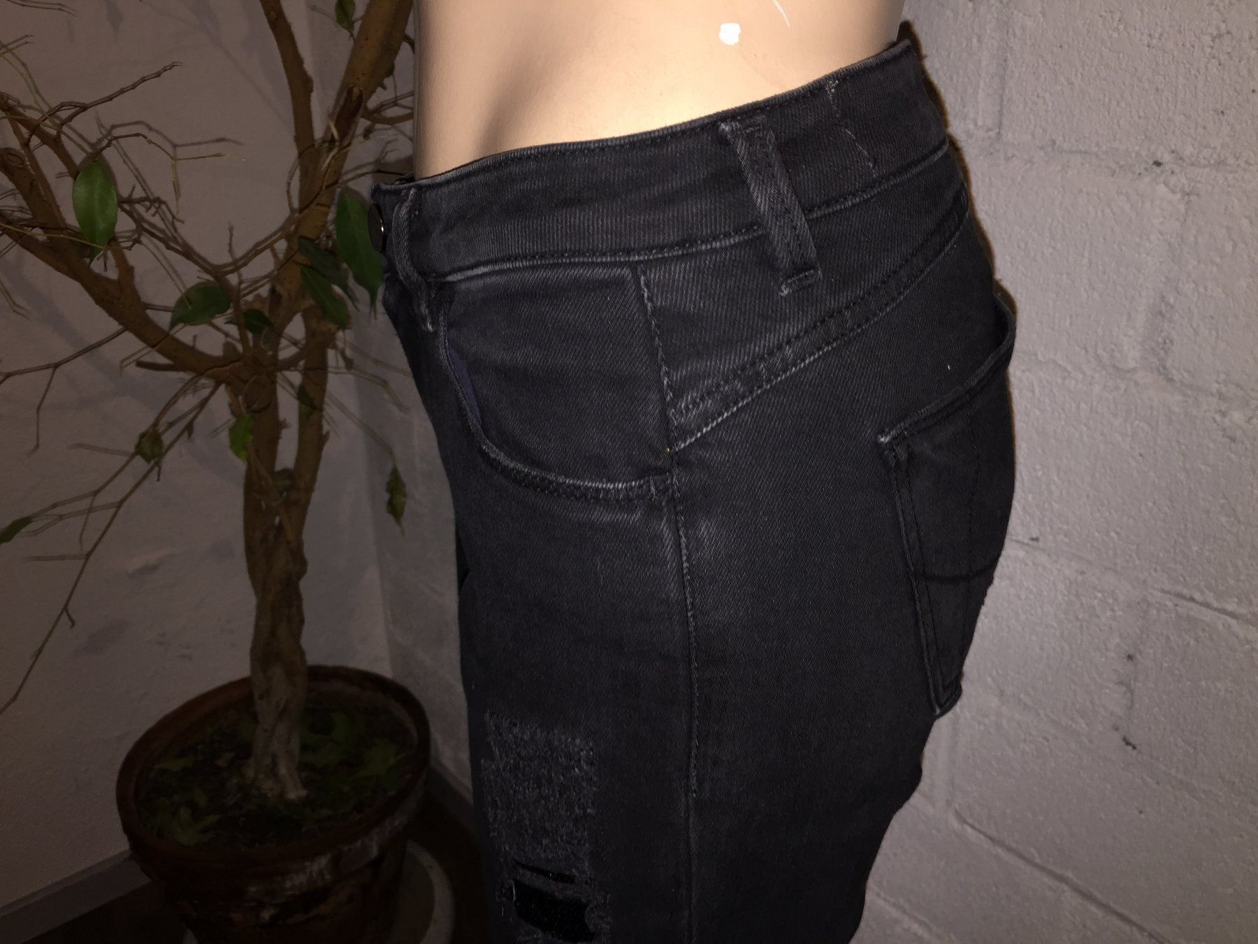 Pinko Jeans: PINKO Jeans   Taille/Grosse W 27 – Gebraucht aus Cossonay-ville von Super-Price-Quality 3