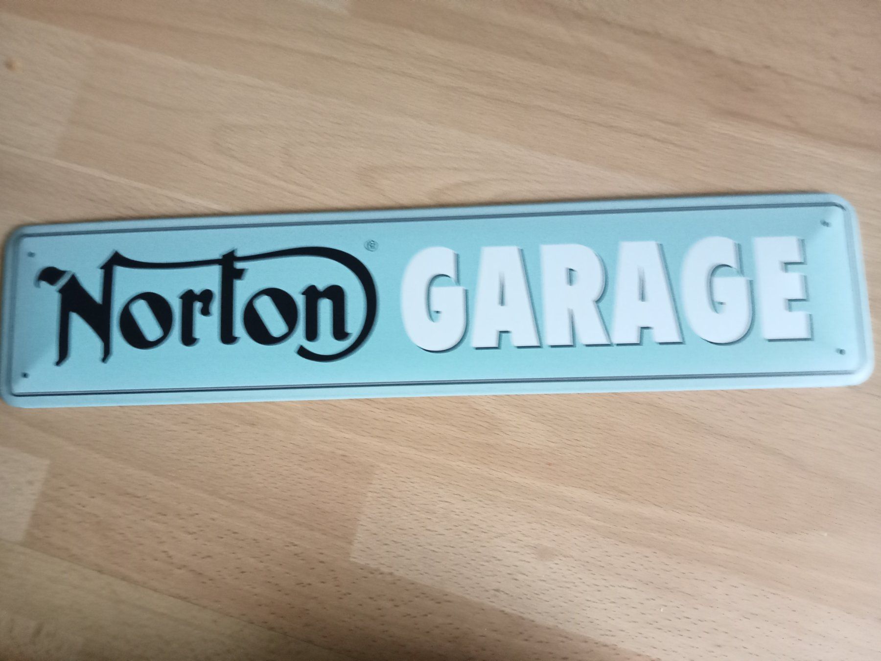 Norton Insegne: Blechschild-NORTON GARAGE - 46 X 10 CM – Nuovo e nell'imballaggio originale da Rupperswil venduto da big-one-sale