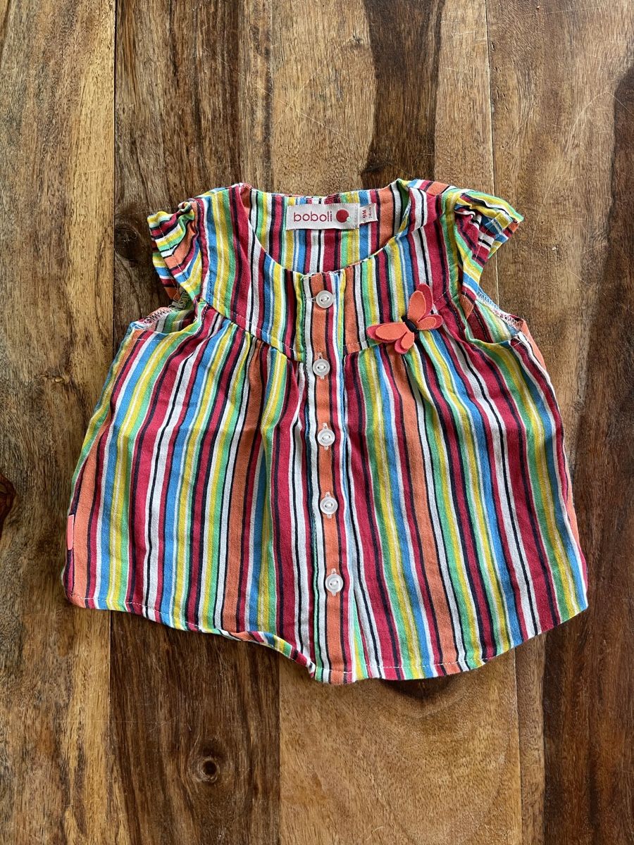 Camicette, T-shirt & Top: Boboli Shirt, Gr. 74, gestreift – Usato da Hirzel venduto da carta9