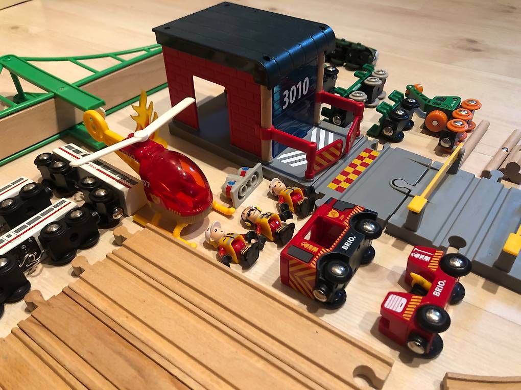 Jouets: Grosse Brio-Sammlung – D'occasion à Zürich par Foj_rw8p 2
