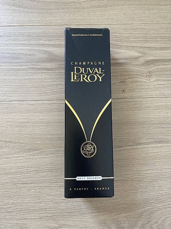 Vino: Champagne Duval Leroy 2 bouteilles – Usato da Genève venduto da ili_5y7q