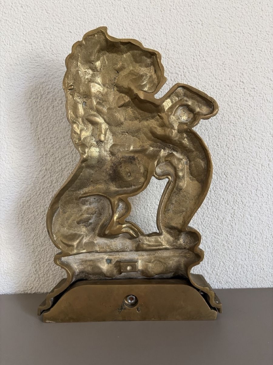 Figuren: Löwenfigur Messing antik guter Zustand – Gebraucht aus flawil von schonei 2