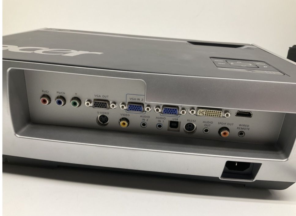Acer Proiettori: Acer Beamer P7280 – Usato da Rueyres-Treyfayes venduto da EmileP8992
