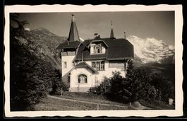 Wengen, Villa Larrass mit Gebirgspanoram