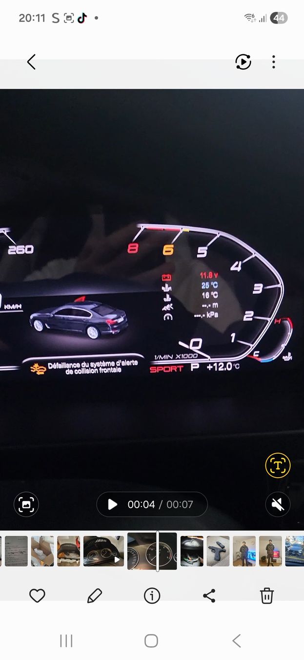 BMW Tutti pezzi di ricambio auto: tableau de bord virtuel LCD compteur  – Nuovo e nell'imballaggio originale da Châtel-St-Denis venduto da Skender12