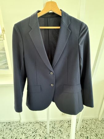 Navyblauer Sommerblazer von MUJI – ungetragen