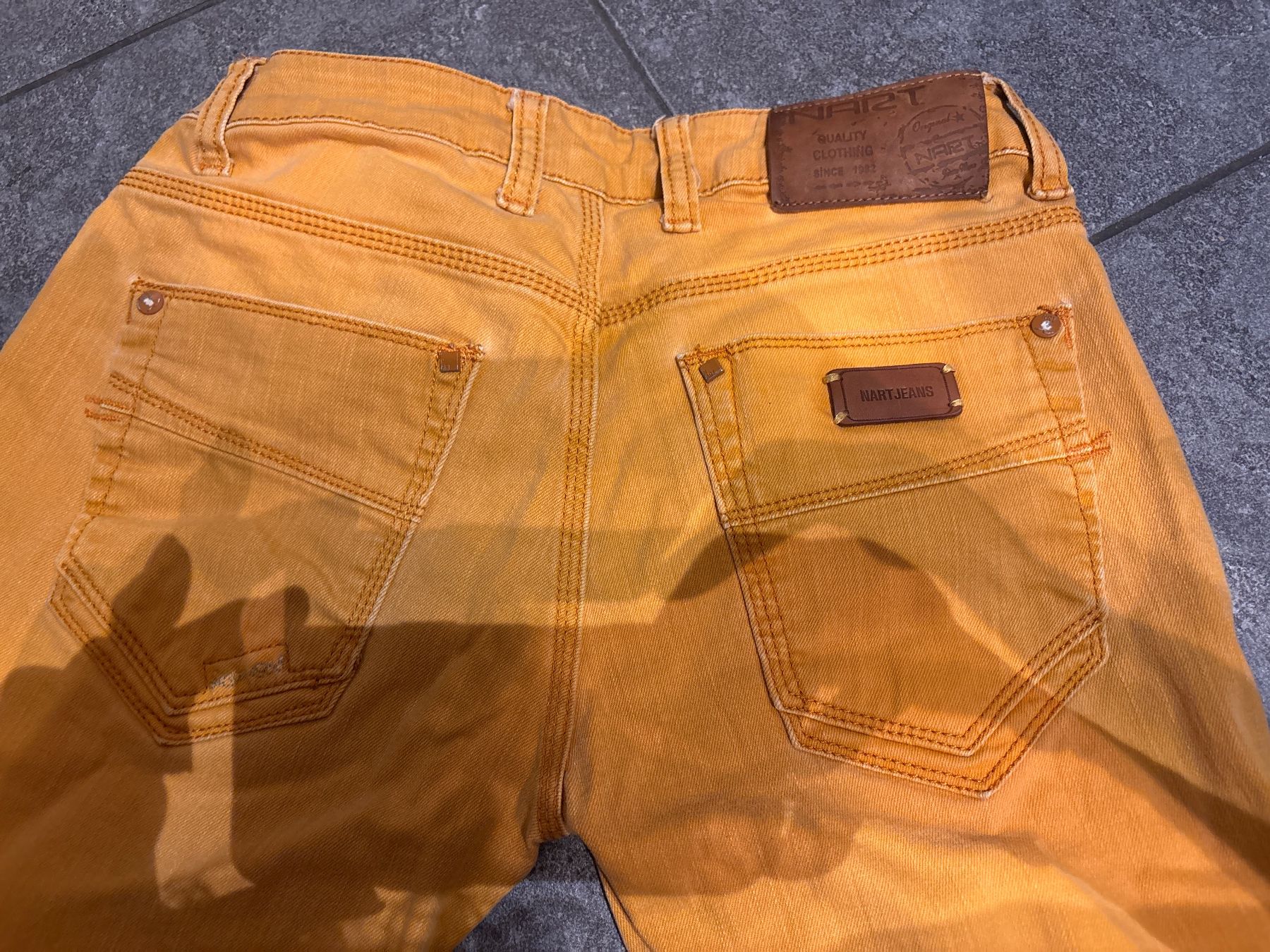 Jeans: orange Jeans Gr. 34 coole Farbe – Usato da Andwil SG venduto da schmei 3