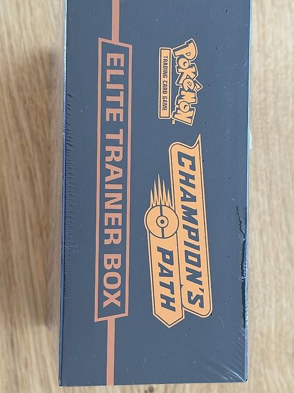 Pokémon Carte collezionabili: Pokémon - Champions Path ETB EN – Usato da Muttenz venduto da Pokefabi_7 1