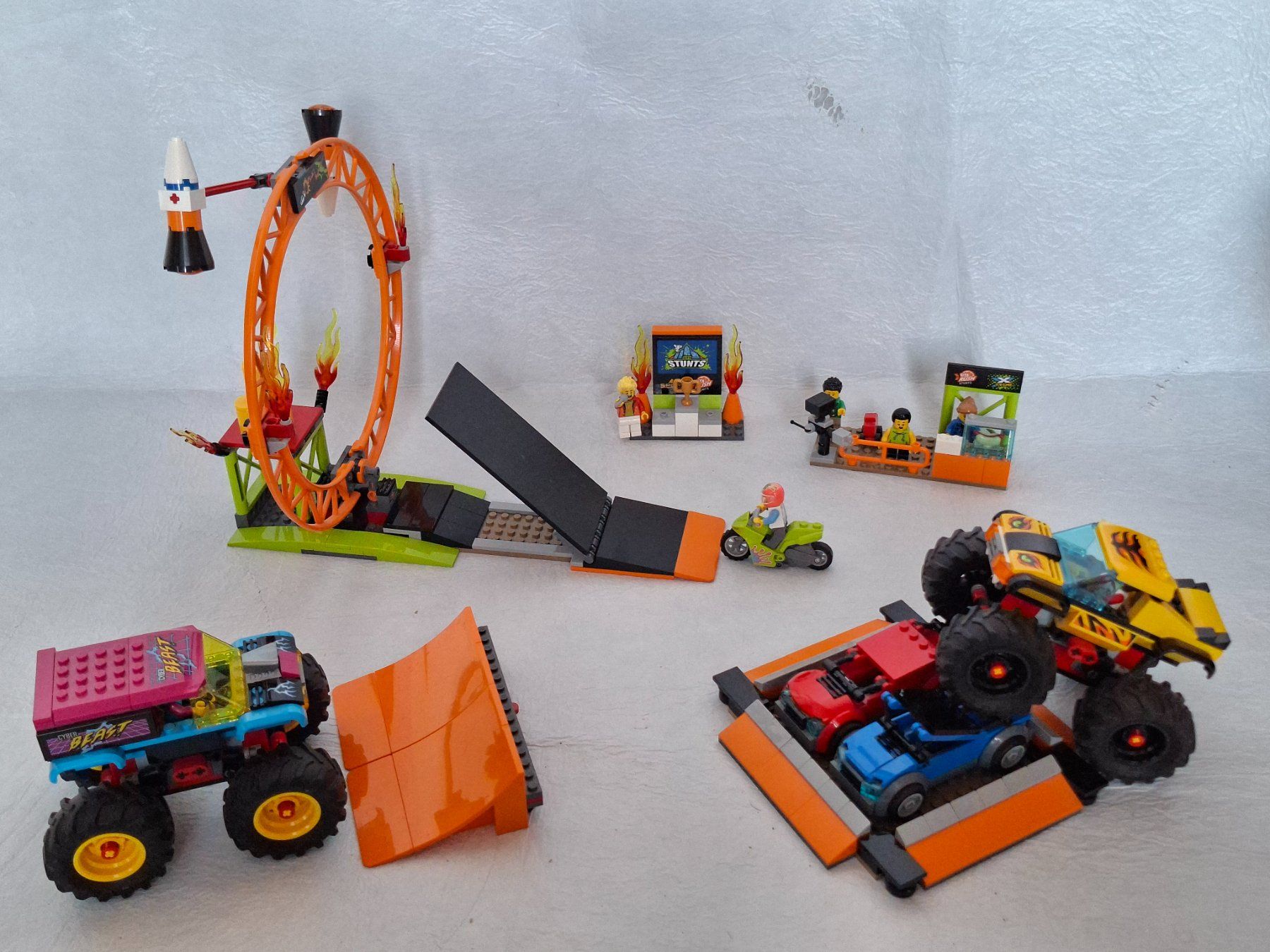 Lego Jouets: Lego City Stunts Arena 60295 – Neuf (Voir description) à Buttisholz par Bellabusi