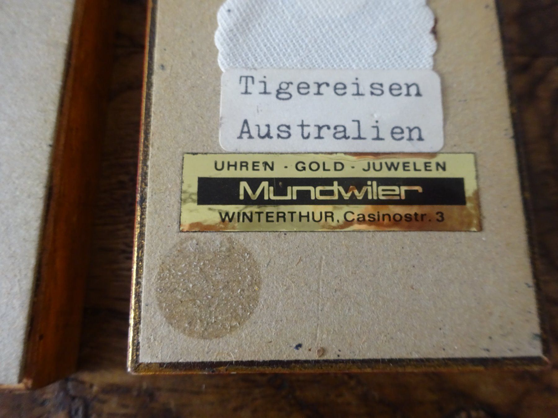 Minerali & Pietre curative: 8 gefasste Mineralien / Sammlung Steine – Usato da Esslingen venduto da eintagammeer 8