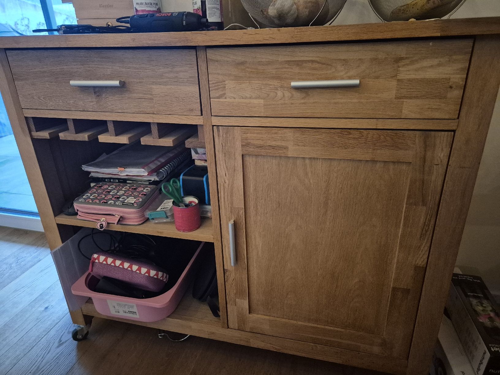 Armadi: Barschrank – Usato da Wolhusen venduto da bryman