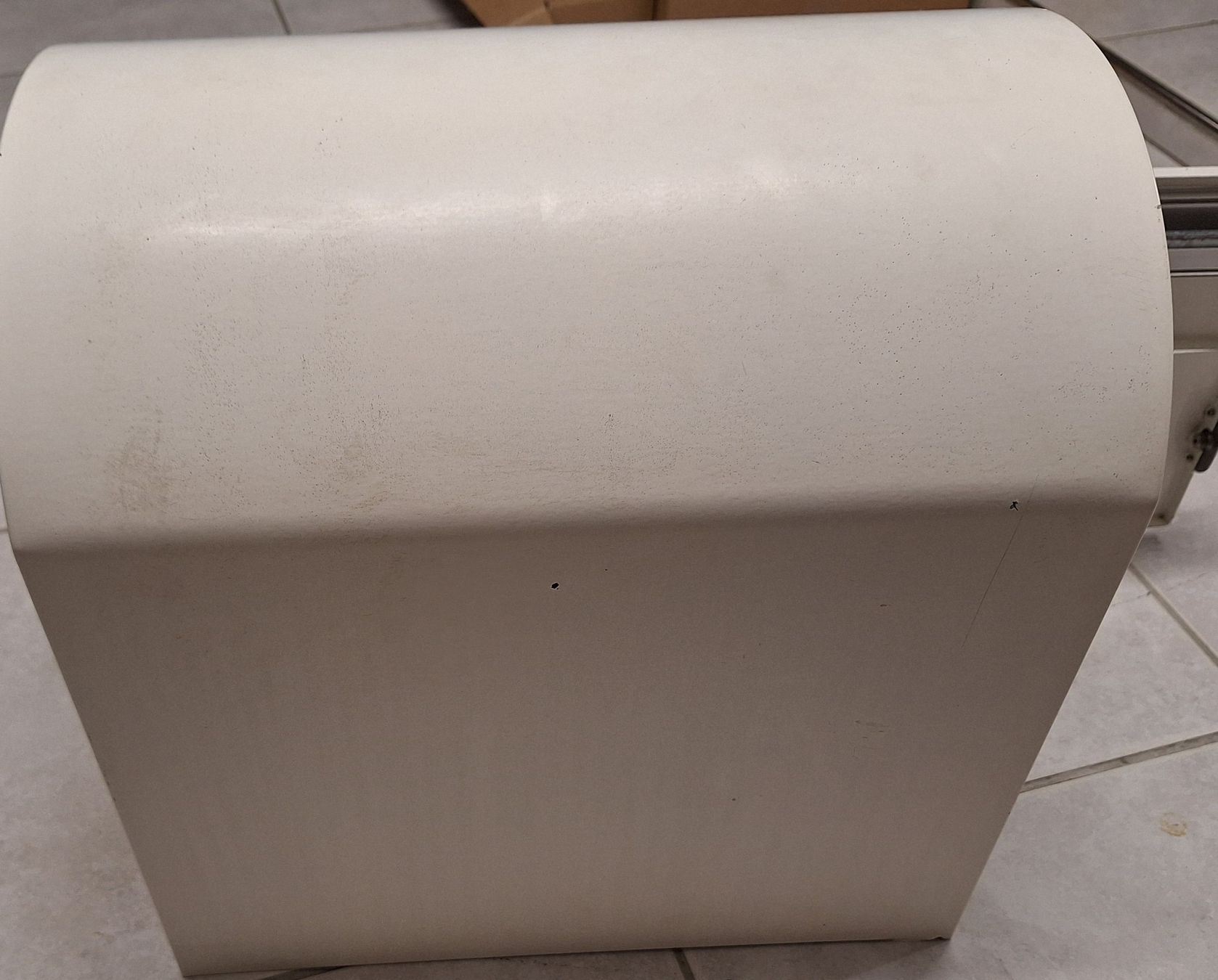 Sonstiges für Haushalt & Wohnen: Wall-Mounted Metal Mailbox White – Gebraucht aus Suhr von singultus 2